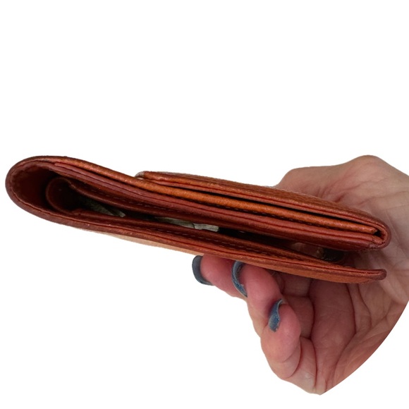 Chanel Double Snap Caviar leather wallet - Picture 3 of 15